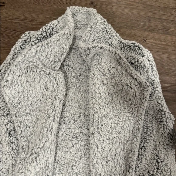 NWT Fireside Plush Vest - Eddie Bauer - Picture 6 of 9